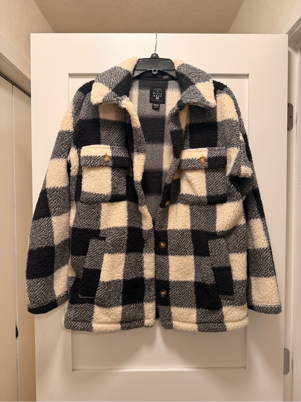 Billabong Black & Cream Buffalo-Check Sherpa Jacket